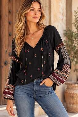 Sundance Black Embroidered Bell Sleeve Peasant Blouse Boho Luxe Western Artisan